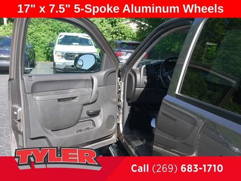 Used 2013 Chevrolet Silverado 1500 LT w/ All-Star Edition AWD/4WD image 17