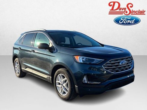 Used 2022 Ford Edge SEL w/ Convenience Package image 4
