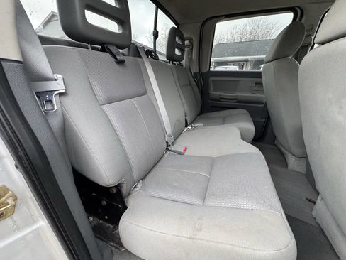 Used 2006 Dodge Dakota SLT image 25