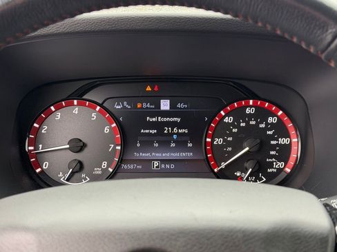 Used 2022 Nissan Frontier Pro-X image 14