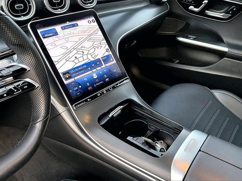 Used 2022 Mercedes-Benz C 300 Sedan image 10