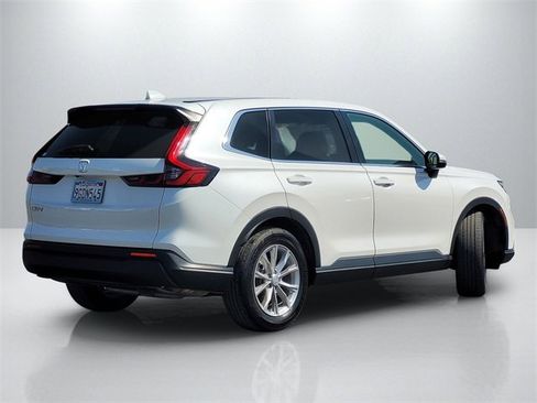 Used 2023 Honda CR-V EX-L image 4