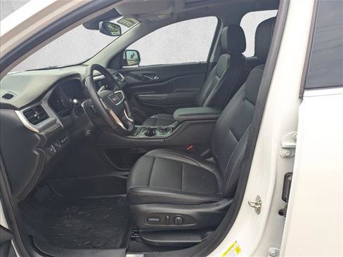 Used 2023 GMC Acadia SLT w/ Technology Package FWD image 14
