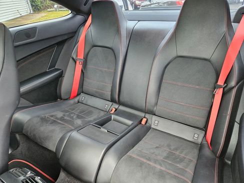 Used 2015 Mercedes-Benz C 250 Coupe image 19