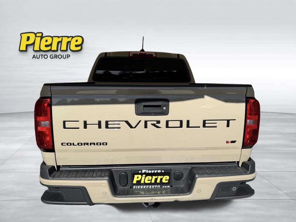 Used 2022 Chevrolet Colorado Z71 AWD/4WD image 3