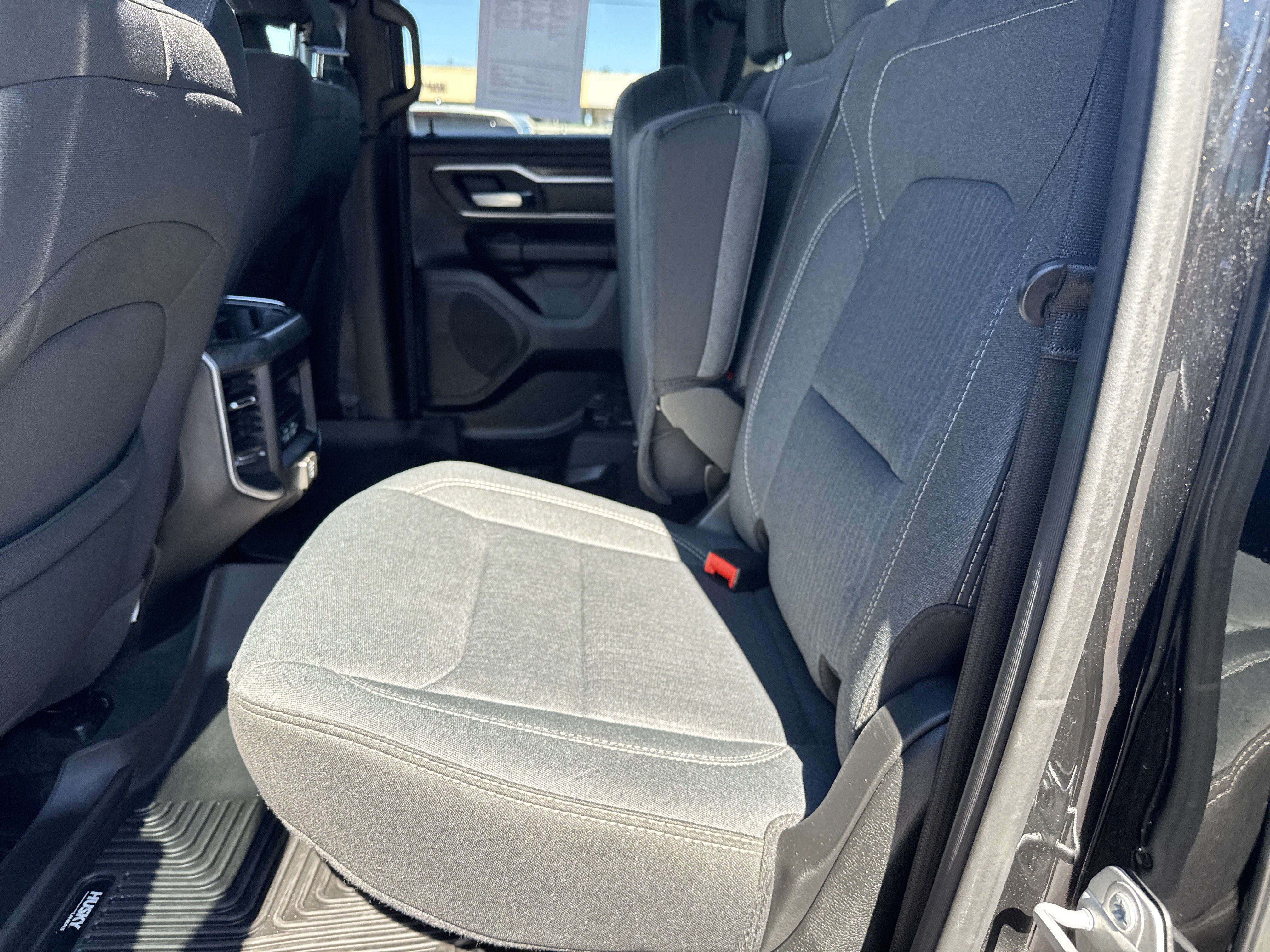 Used 2022 RAM 1500 Big Horn AWD/4WD image 13