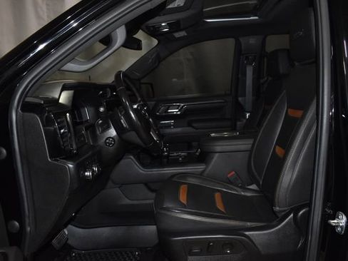 Used 2022 GMC Sierra 1500 AT4 image 13