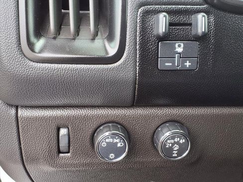 Used 2022 Chevrolet Colorado ZR2 image 14