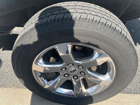 Used 2021 Ford F150 Lariat w/ Equipment Group 502A High AWD/4WD image 7