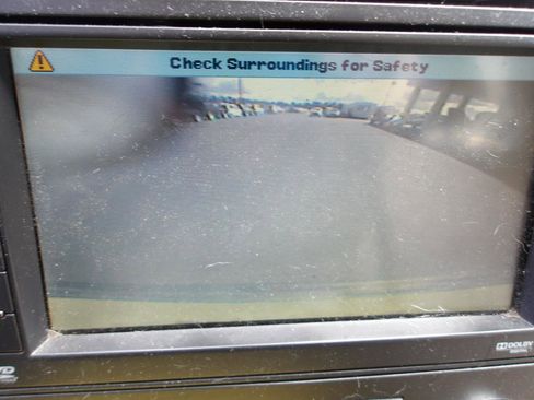 Used 2010 Chevrolet Tahoe 4WD Hybrid image 20
