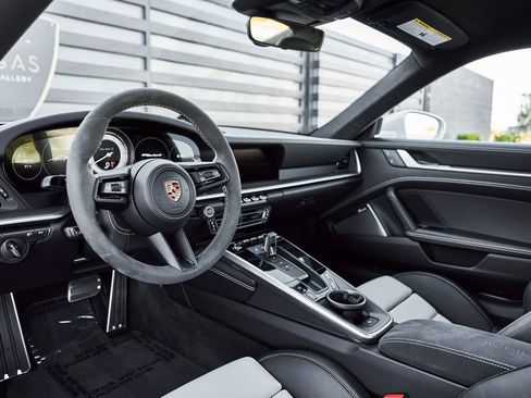 Used 2023 Porsche 911 Turbo S AWD/4WD image 2
