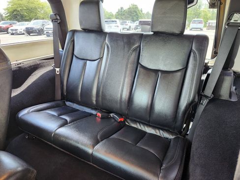 Used 2013 Jeep Wrangler Sport w/ Connectivity Group AWD/4WD image 15