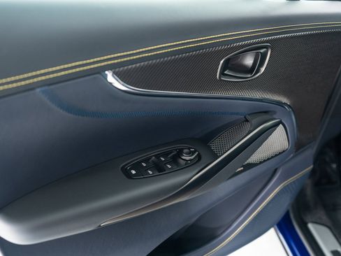 Used 2025 Aston Martin DBX 707 image 11