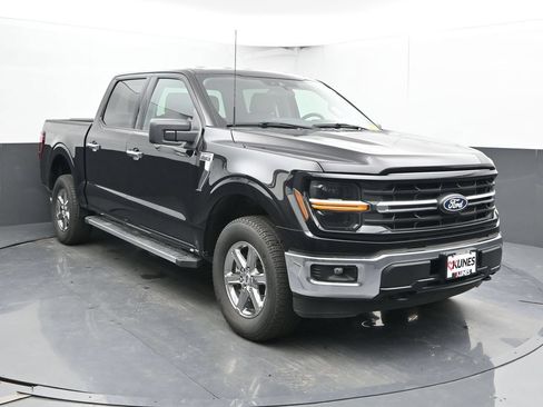 Used 2025 Ford F150 XLT w/ Equipment Group 301A Standard AWD/4WD image 6