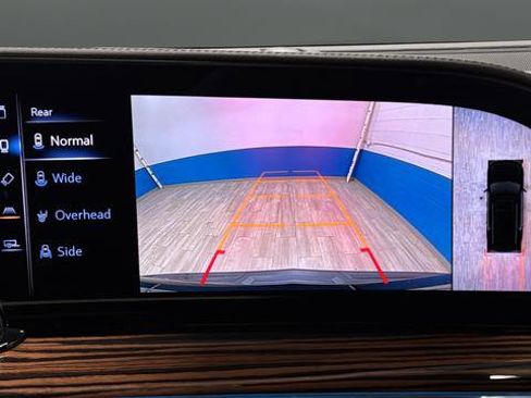 Used 2024 Cadillac Escalade ESV Luxury w/ LPO, Floor Liner Package AWD/4WD image 13