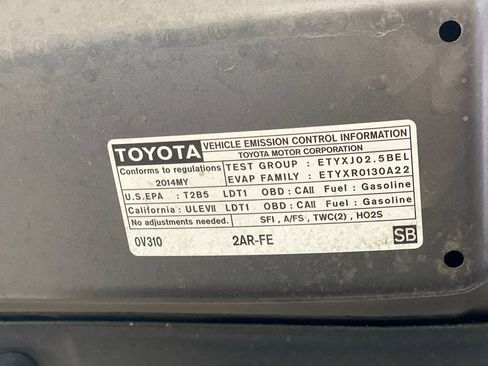 Used 2014 Toyota RAV4 XLE image 18