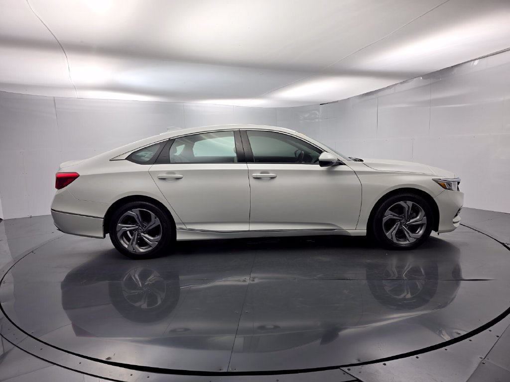 Used 2019 Honda Accord EX-L image 3