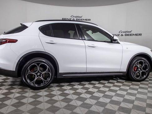 Used 2022 Alfa Romeo Stelvio Ti w/ Active Assist Plus Package image 11