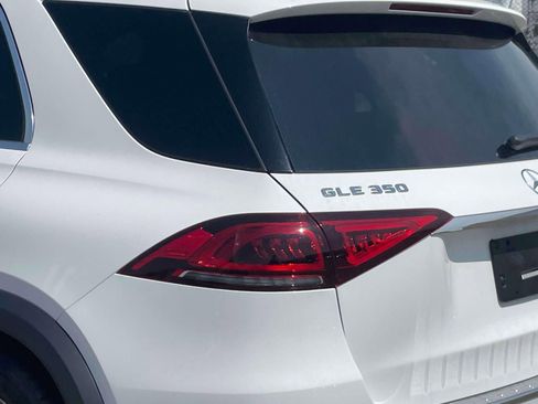 Used 2023 Mercedes-Benz GLE 350 4MATIC image 11