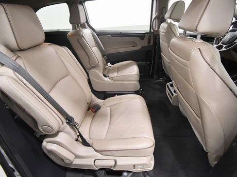 Used 2023 Honda Odyssey Elite image 19