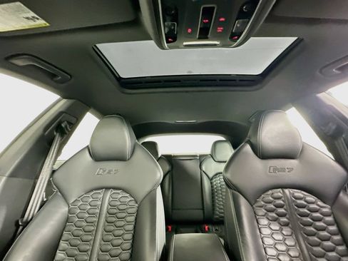 Used 2017 Audi RS 7 Performance AWD/4WD image 22