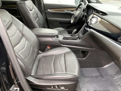 Used 2022 Cadillac XT6 Sport w/ Platinum Package AWD/4WD image 23