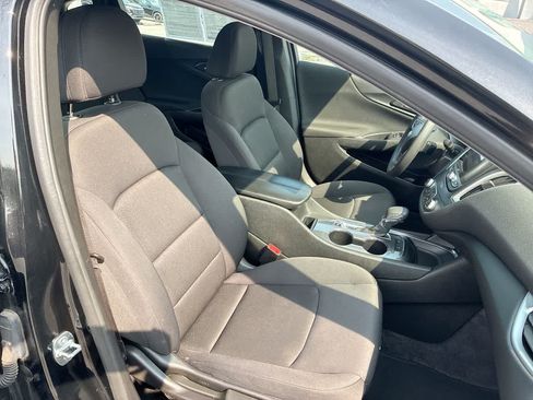 Used 2024 Chevrolet Malibu LT FWD image 27
