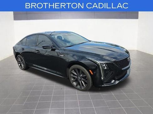 Used 2026 Cadillac CT5 V w/ Platinum Package AWD/4WD image 4