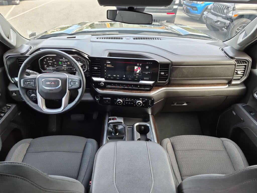 Used 2025 GMC Sierra 1500 Elevation w/ Preferred Package AWD/4WD image 22