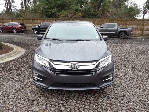 Used 2019 Honda Odyssey Touring image 2