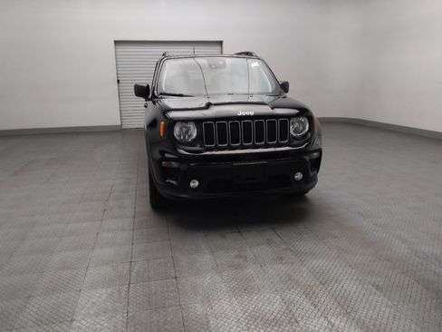 Used 2023 Jeep Renegade Latitude w/ Sun/Sound Group AWD/4WD image 14