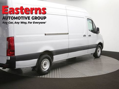 Used 2020 Mercedes-Benz Sprinter 2500 w/ Driver Convenience Package image 39