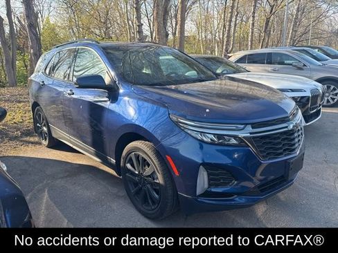 Used 2023 Chevrolet Equinox RS image 3