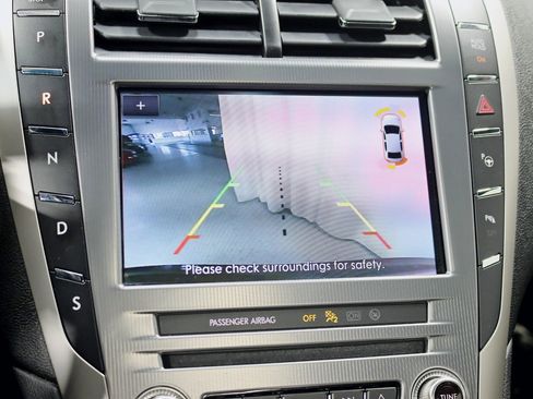 Used 2020 Lincoln MKZ Reserve w/ Monochromatic Package image 20