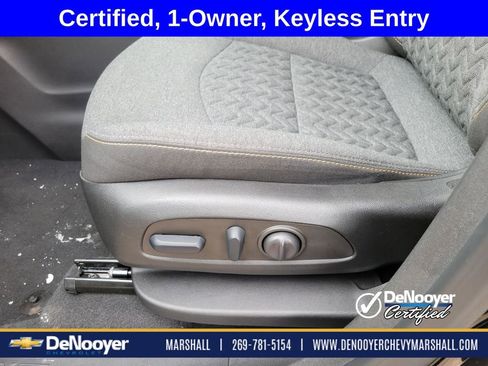 Used 2022 Chevrolet Equinox LT w/ LPO, Floor Liner Package FWD image 9