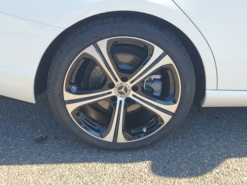 Certified 2025 Mercedes-Benz C 300 Sedan image 6