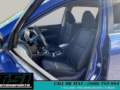 Used 2019 Nissan Rogue SV w/ Premium Package AWD/4WD image 25