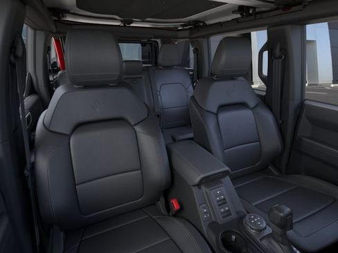 New 2025 Ford Bronco Badlands image 10