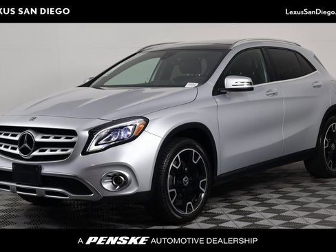 Used 2020 Mercedes-Benz GLA 250 4MATIC image 1