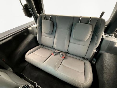 Used 2020 Jeep Wrangler Sport image 22