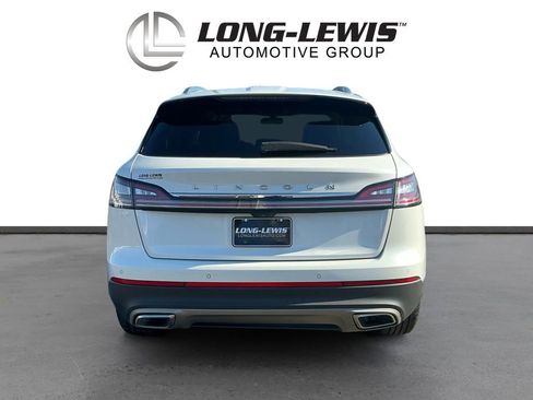 Certified 2023 Lincoln Nautilus AWD w/ Premium Package image 5
