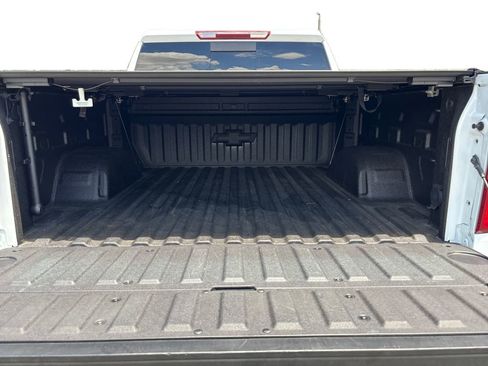 Used 2024 Chevrolet Silverado 1500 LT Trail Boss w/ Convenience Package II AWD/4WD image 14