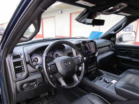 Used 2022 RAM 2500 Limited AWD/4WD image 10