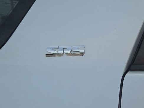 Used 2021 Toyota 4Runner SR5 AWD/4WD image 7