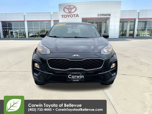 Used 2020 Kia Sportage LX image 3