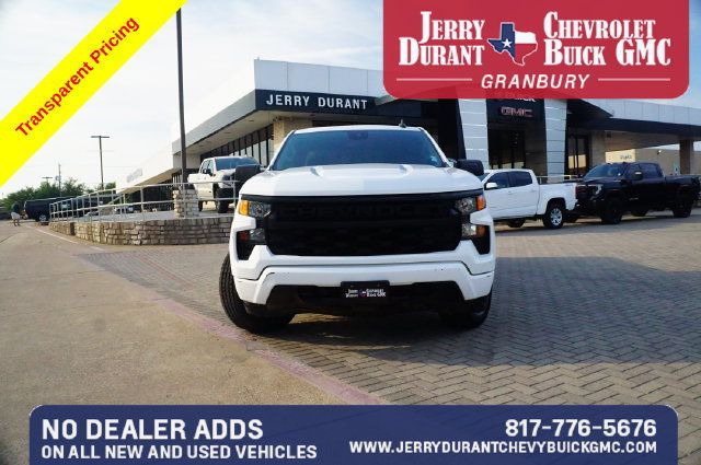 Used 2024 Chevrolet Silverado 1500 Custom w/ LPO, Dark Essentials Package AWD/4WD image 2