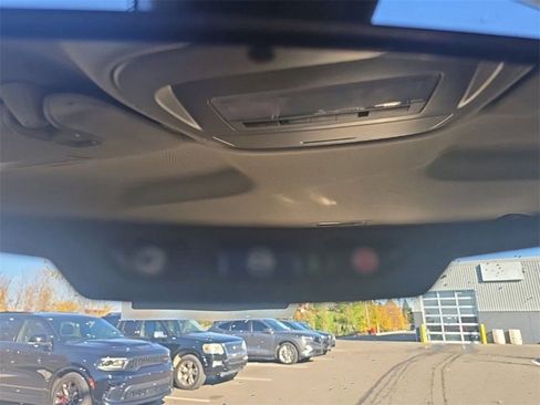 Used 2020 GMC Canyon Denali image 22