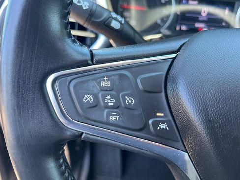 Used 2021 Chevrolet Equinox LT AWD/4WD image 38
