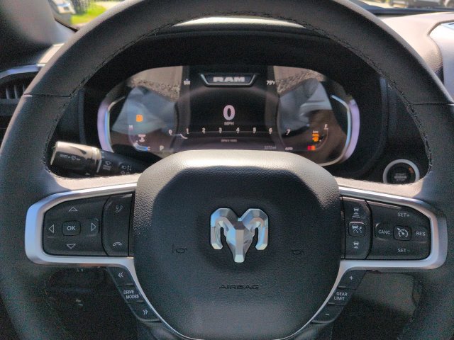Used 2026 RAM 1500 Big Horn AWD/4WD image 34