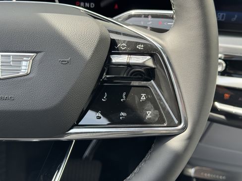 New 2025 Cadillac Lyriq Sport image 17